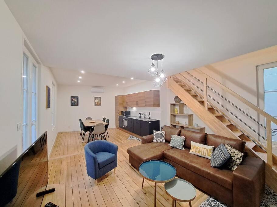 Appartamento Antibes, Duplex Lumineux Reims Esterno foto