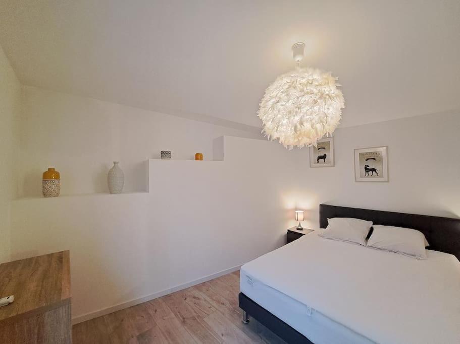 Appartamento Antibes, Duplex Lumineux Reims Esterno foto
